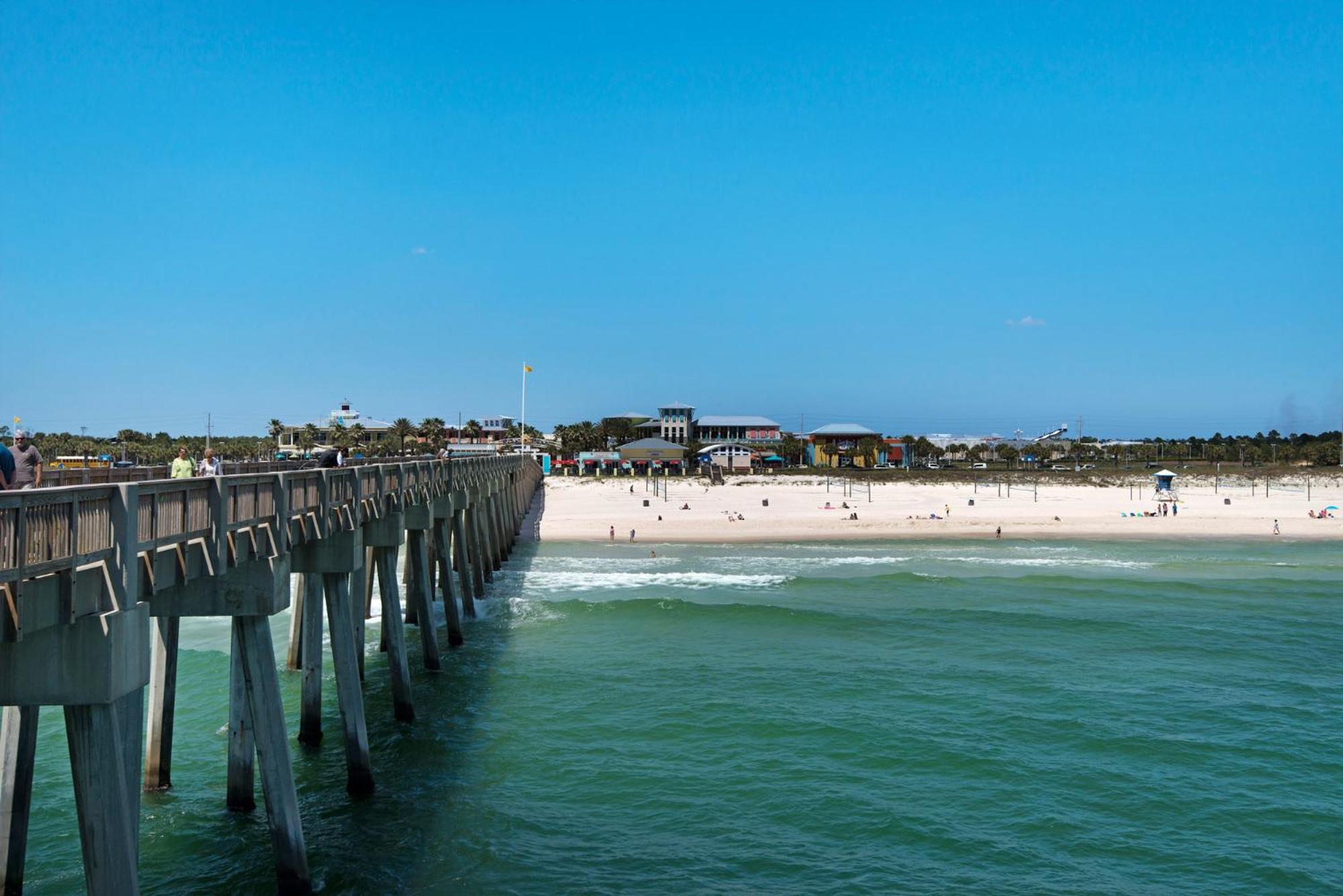 Tidewater Escape: 1Br/2Ba Beachfront Condo, Sleeps 6, Gulf Views & Comfort! Panama City Beach Exterior photo